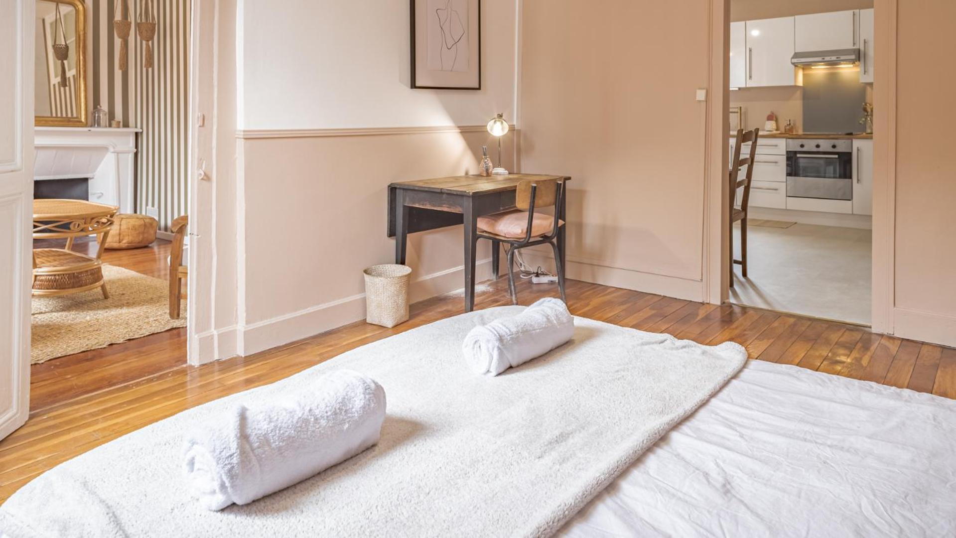 L'Ecrin De Charme Apartment Troyes Ngoại thất bức ảnh